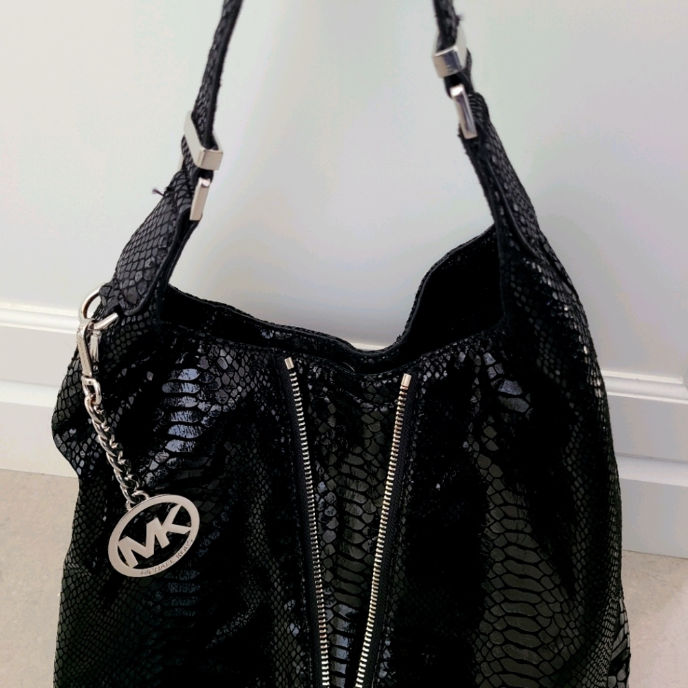 Micheal Kors crocodile print bag